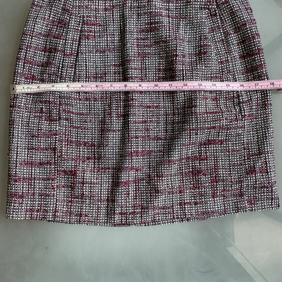 Banana Republic - Tweed Petite Mini Skirt Red Deep Garnet Burgundy - Size 2P - Picture 3 of 9